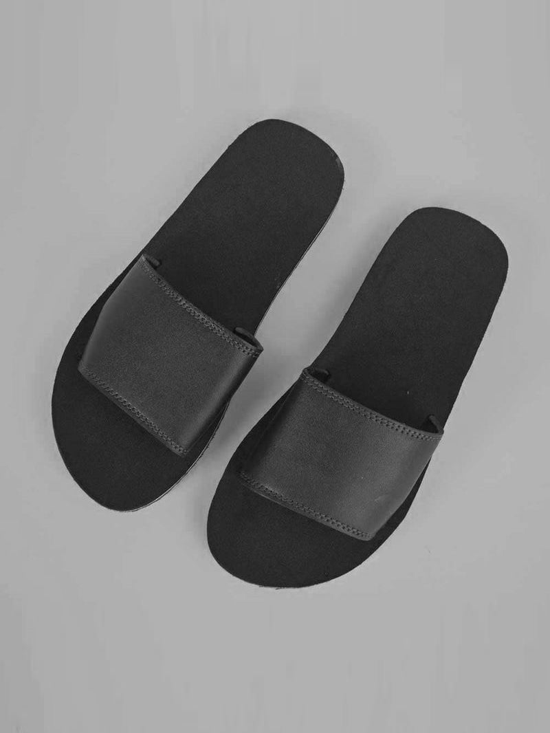 Men Premium Design Slides-Black-RT2082