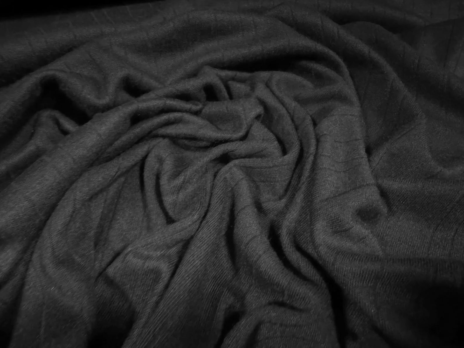 Half Sleeve Thermal Warmer Shirt For Men-Black-TVS06