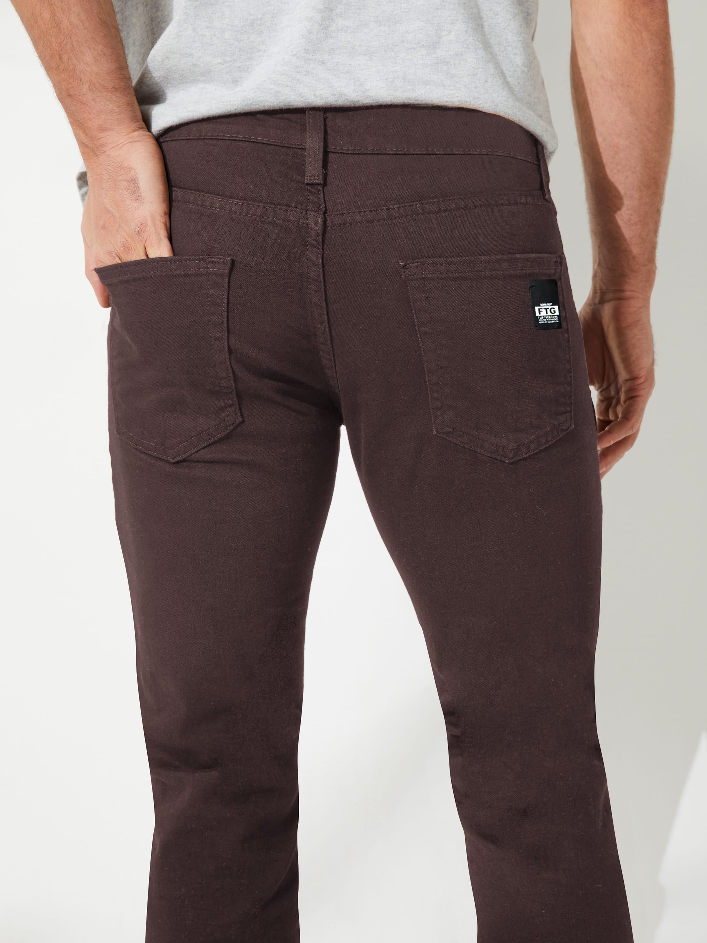 Fendi Slim Fit Stretchy Jeans Denim For Men-Dark Brown-RT1818