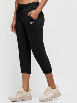 Nk Fleece Gathering Fit Capri For Ladies-Black-BR231