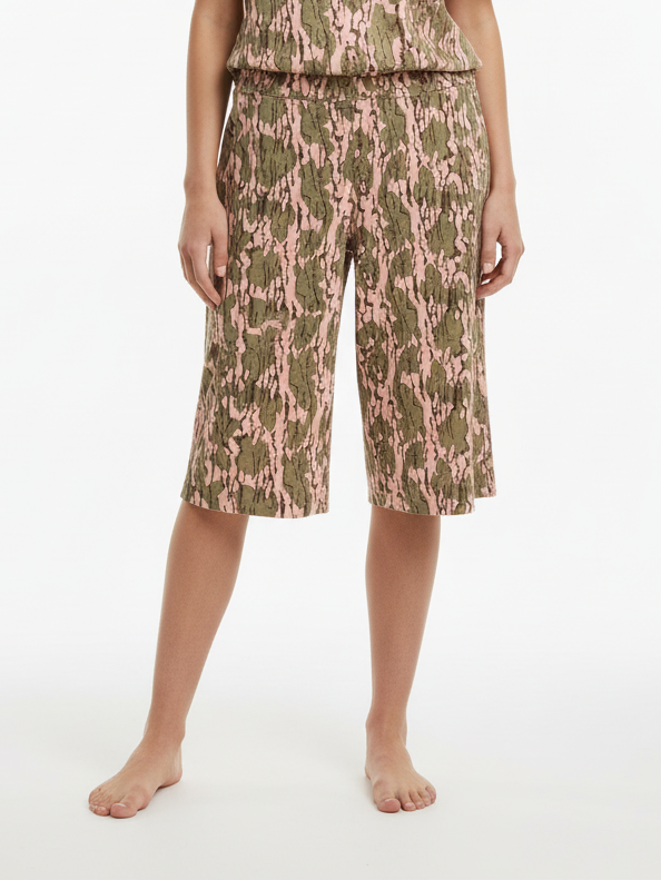 Stylish Single Jersey Flared Silhouette 3 Quarter Short For Women-Allover Print-NSK47